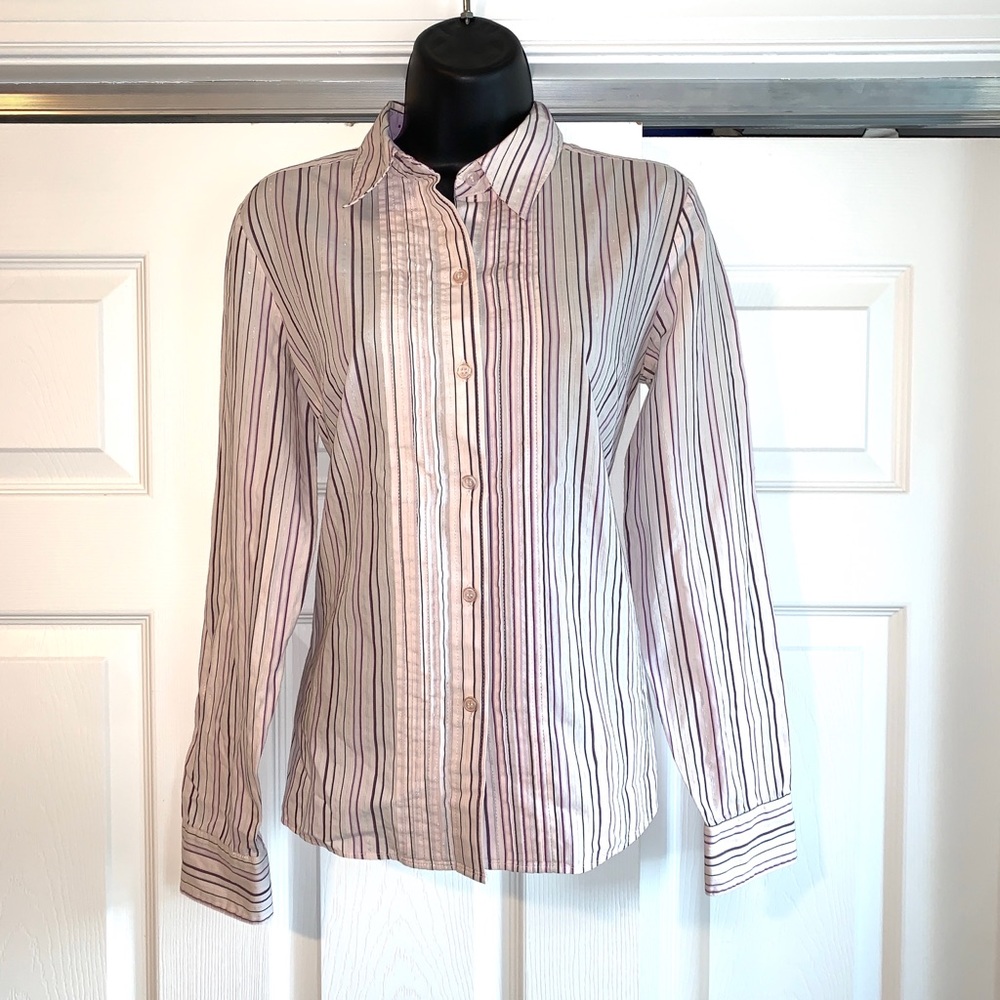 NEW YORK & CO White purple DRESS SHIRT S
